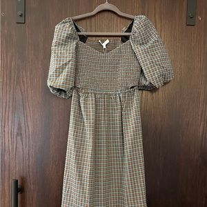 NWT WAYF Cutout Smocked Midi Dress